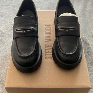 Chunky platform Steve Madden loafers